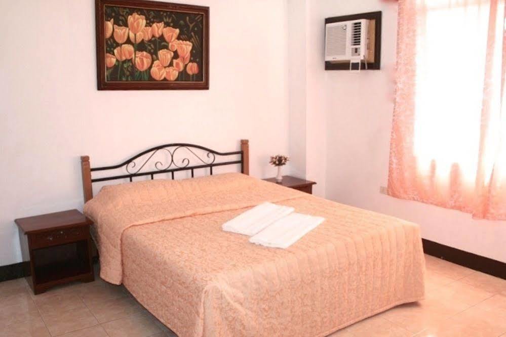 Island Inn Boracay Balabag  ภายนอก รูปภาพ